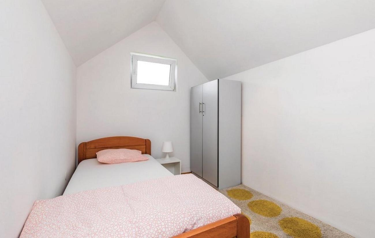 Apartments For Families With Children Jasenak, Karlovac - 17501 Номер фото